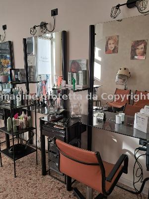 Arredamento  parrucchiera